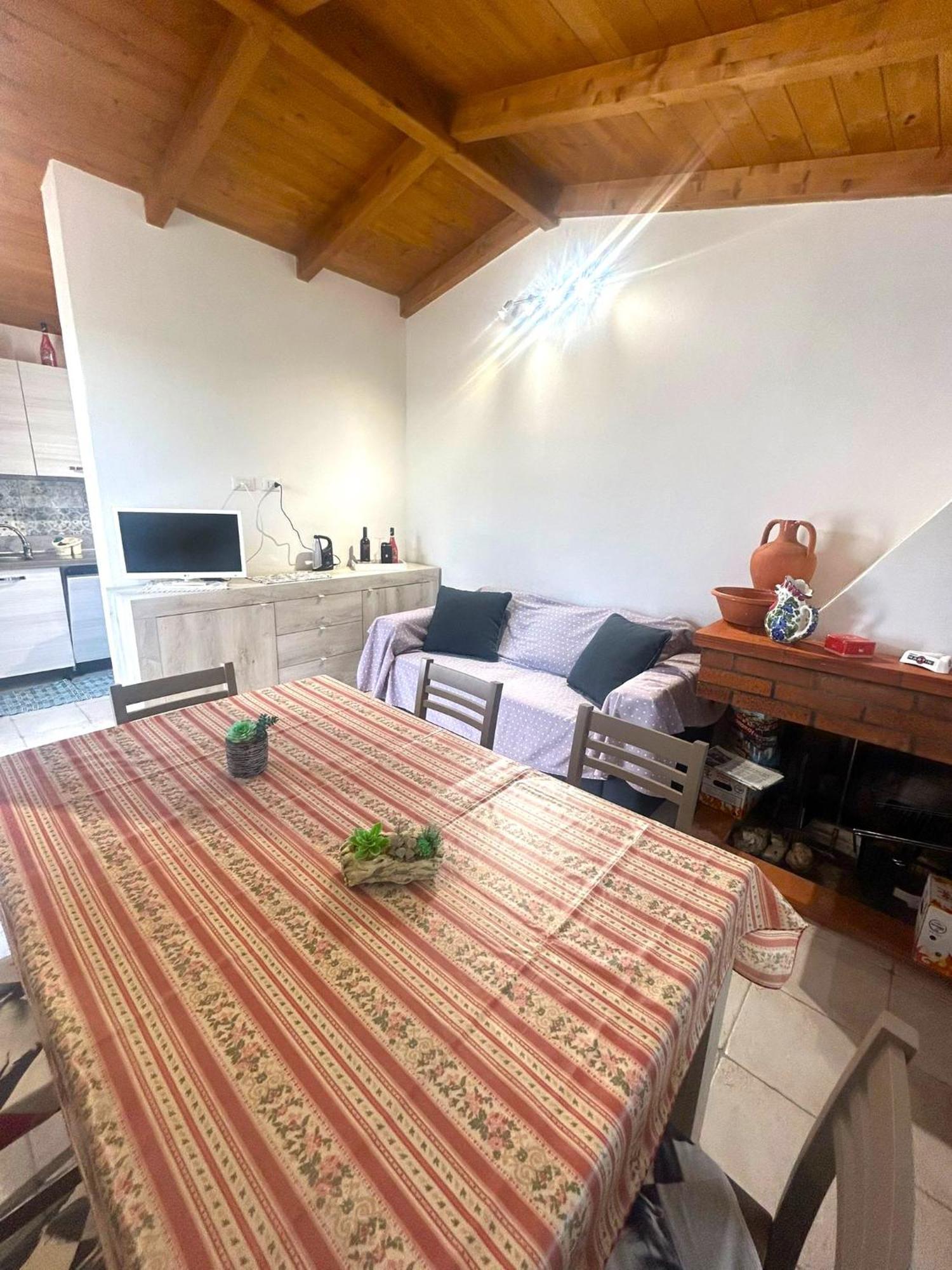 La Casa Del Melograno Villa Solanas  Dış mekan fotoğraf